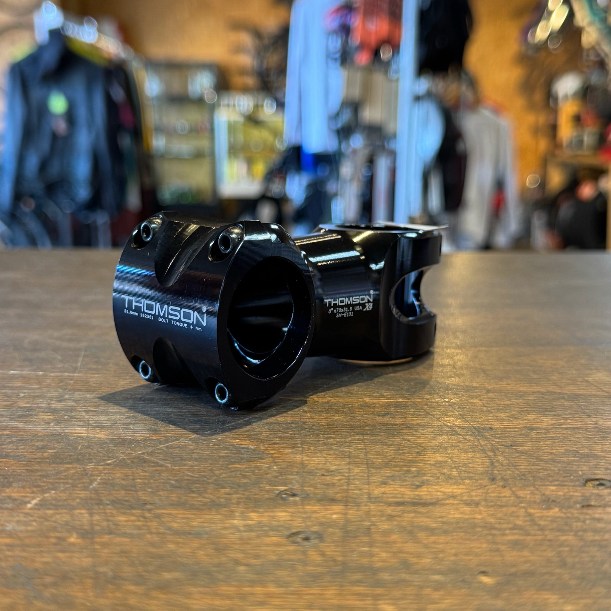 KUWAHARA DIAVOLO LIMITED COLOR HUB SET 100mm/142mm | 秩父の