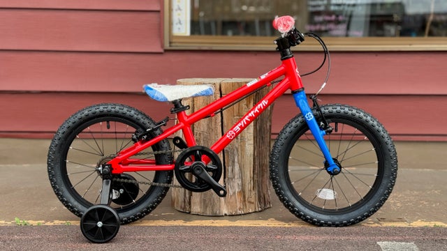 ヨッシー　　ヨツバサイクル　ジュニア用レッドマウンテンバイク 秩父のカスタムバイクショップ AST FOREST | 秩父のカスタムバイク